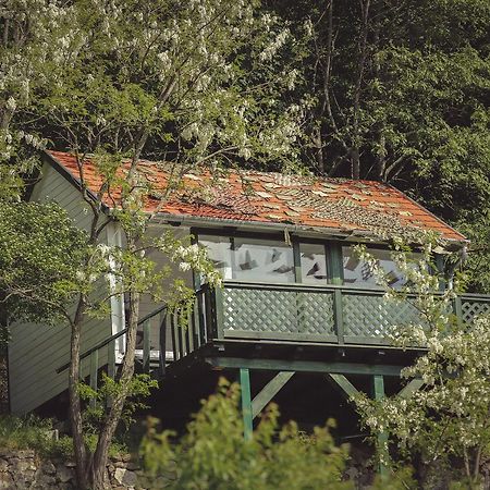 Gasthaus Sarga Haz Kaptalantoti Exterior foto